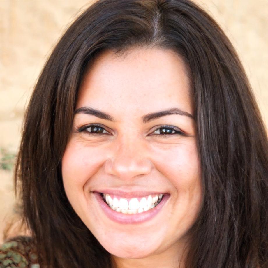 Elena Vasquez, Technology Integration Specialist